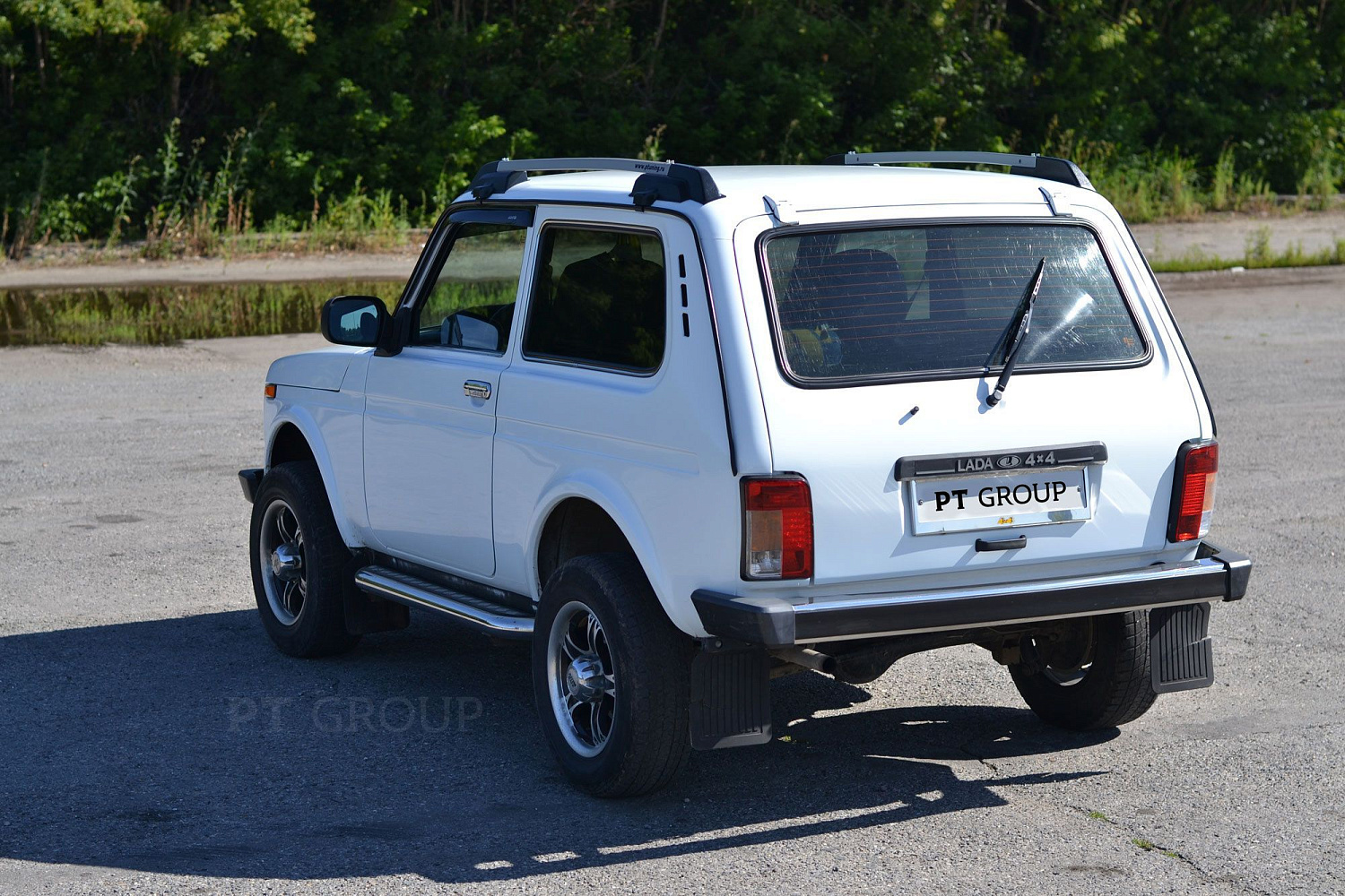 Рейлинги ПТ ГРУПП "Усиленные" с поперечинами для а/м Lada Niva Legend 3-дв, чёрные
